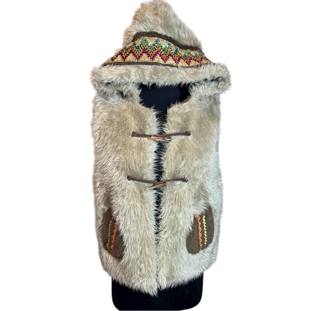 Aryeh Faux Fur Hooded Afghan-Inspired Boho Vest with Embroidered Trim Size XL - Picture 2 of 10